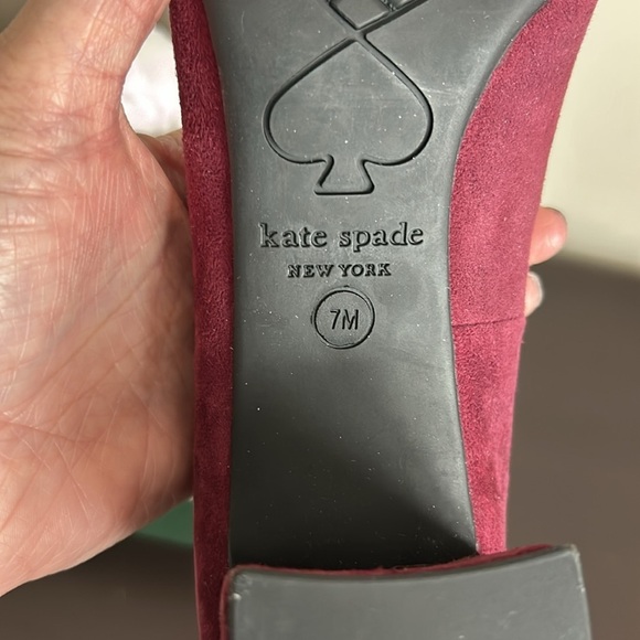 Kate Spade Benice Pumps Suede Cherry Platform Heel Leather Sz 7 NEW - Picture 10 of 10